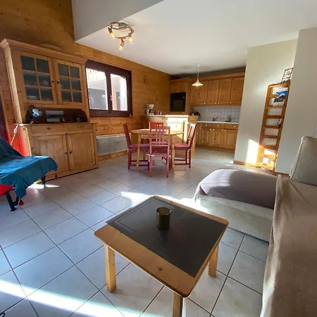 Spacieux 3 Pièces Avec Balcon Et Parking - Fr-1-692-106 Appartement